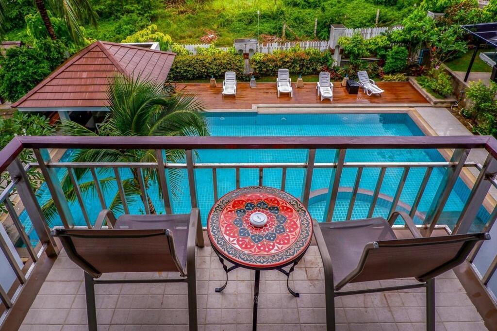 Dipantai Boutique Beach Resort Patong Exterior foto